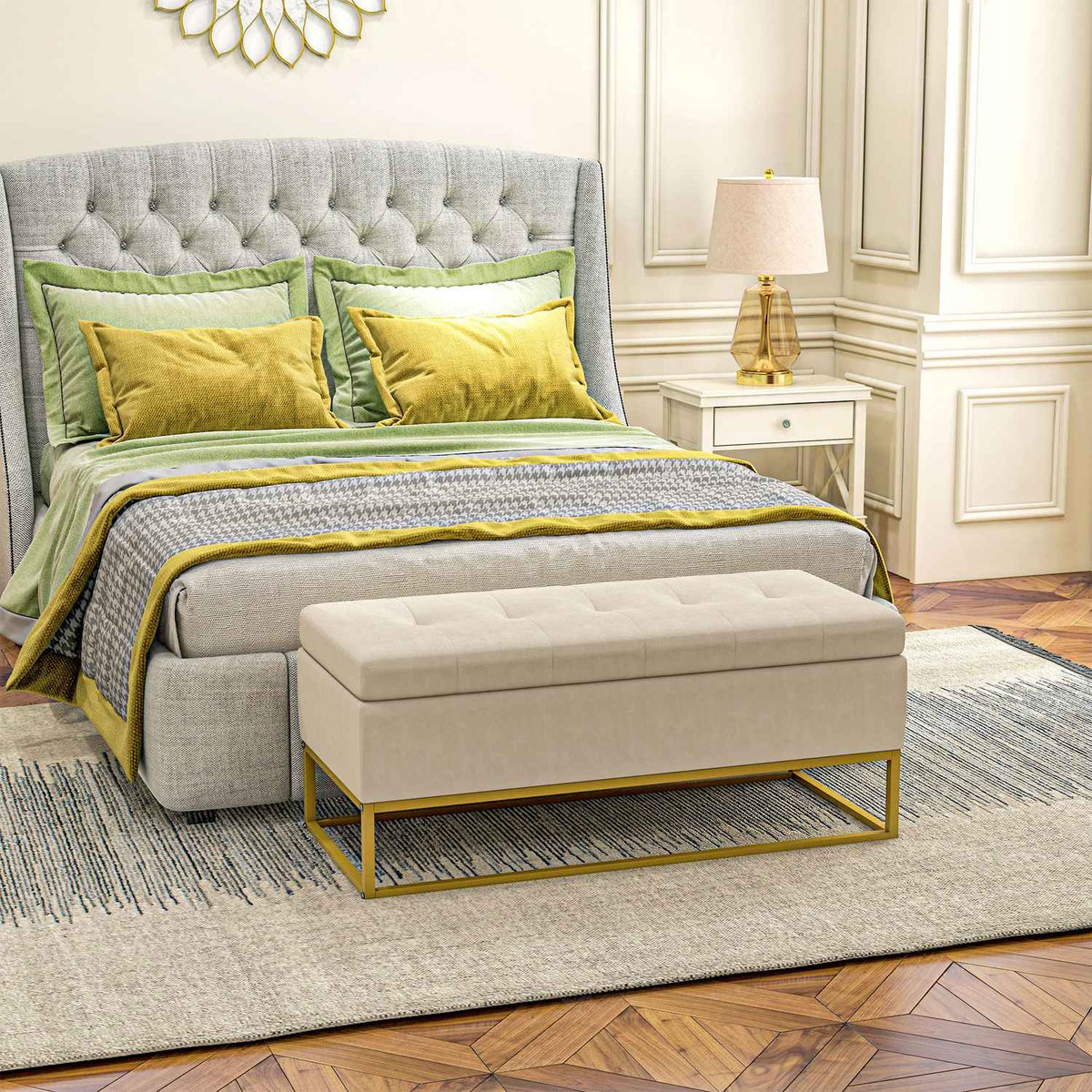 Beige gepolsterte Truhenbank mit Stahlbeinen, 110cm
