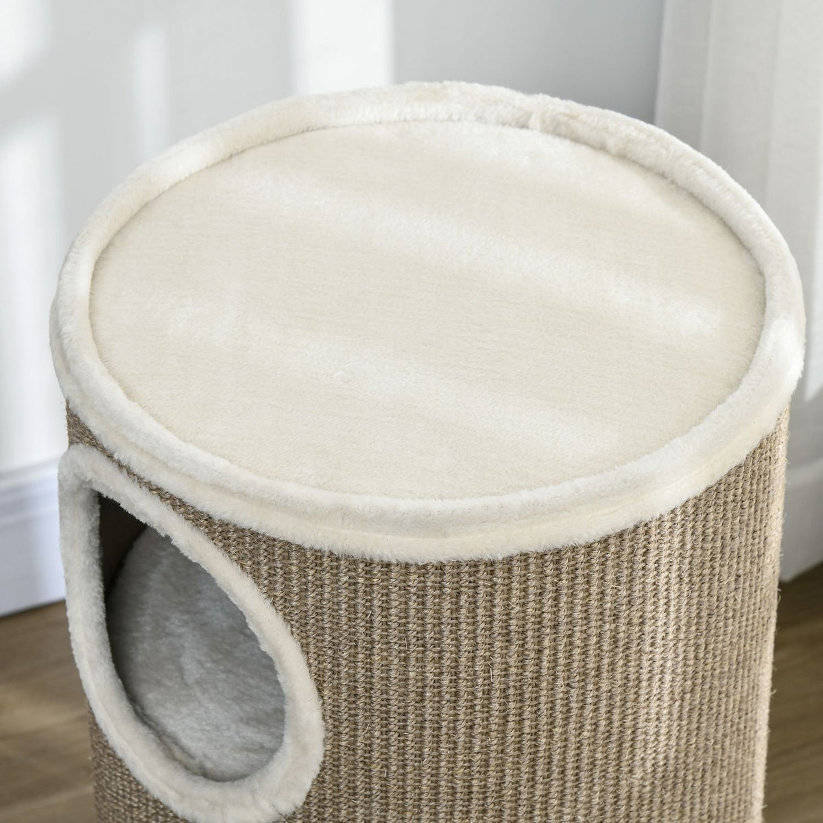 Cat Scratching Tower, 3 Ebenen, Sisal und Plüsch, 70 cm