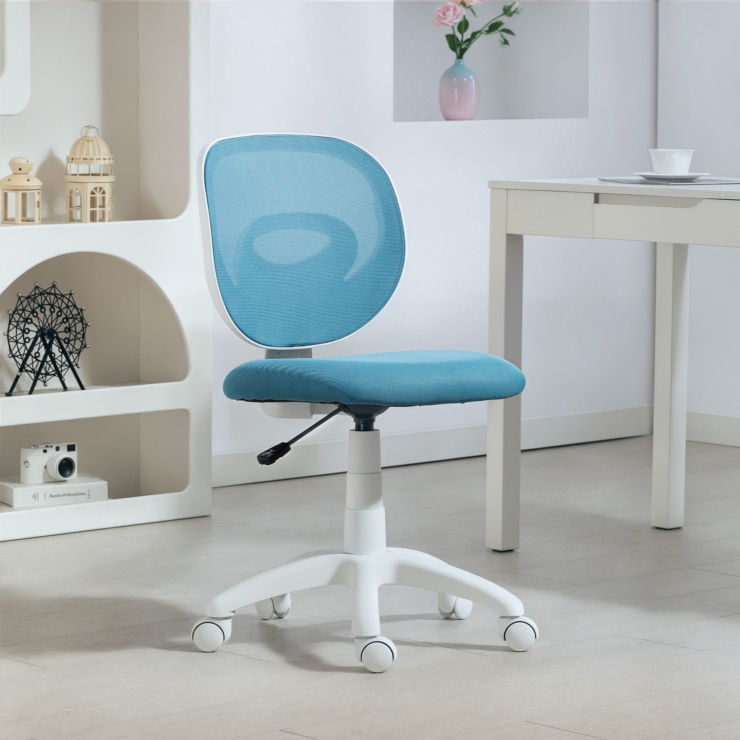 Ergonomisk kontorsstol, justerbar höjd, blått nät