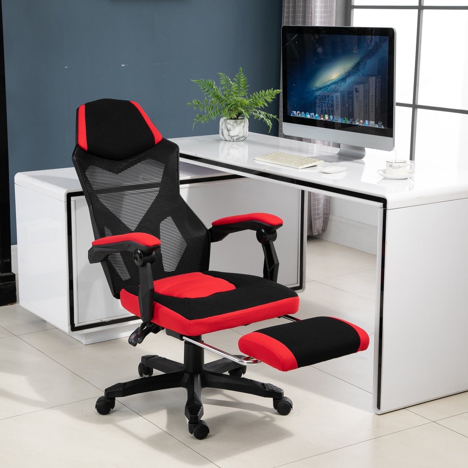 Gaming Chair – Ergonomisk kontorsstol med fotstöd, svart & rött