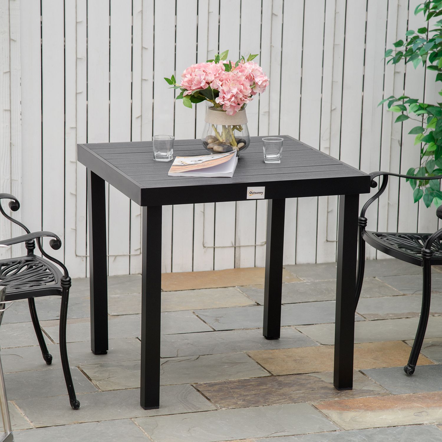 Kompakt utematbord för 4 – Svart aluminium 80x80x74 cm