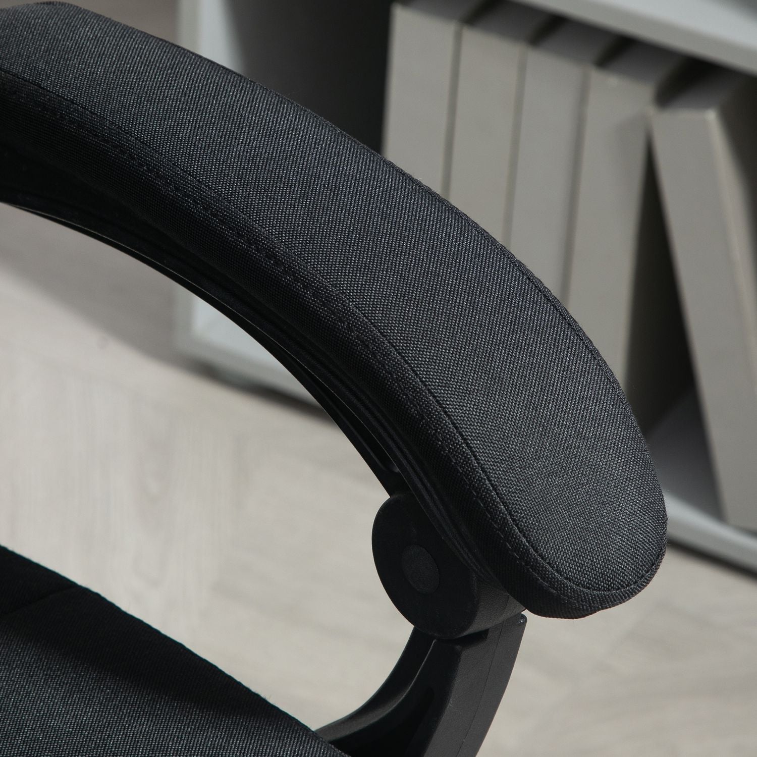 Kontorsstol med fotstöd, ergonomisk snurrstol, svart