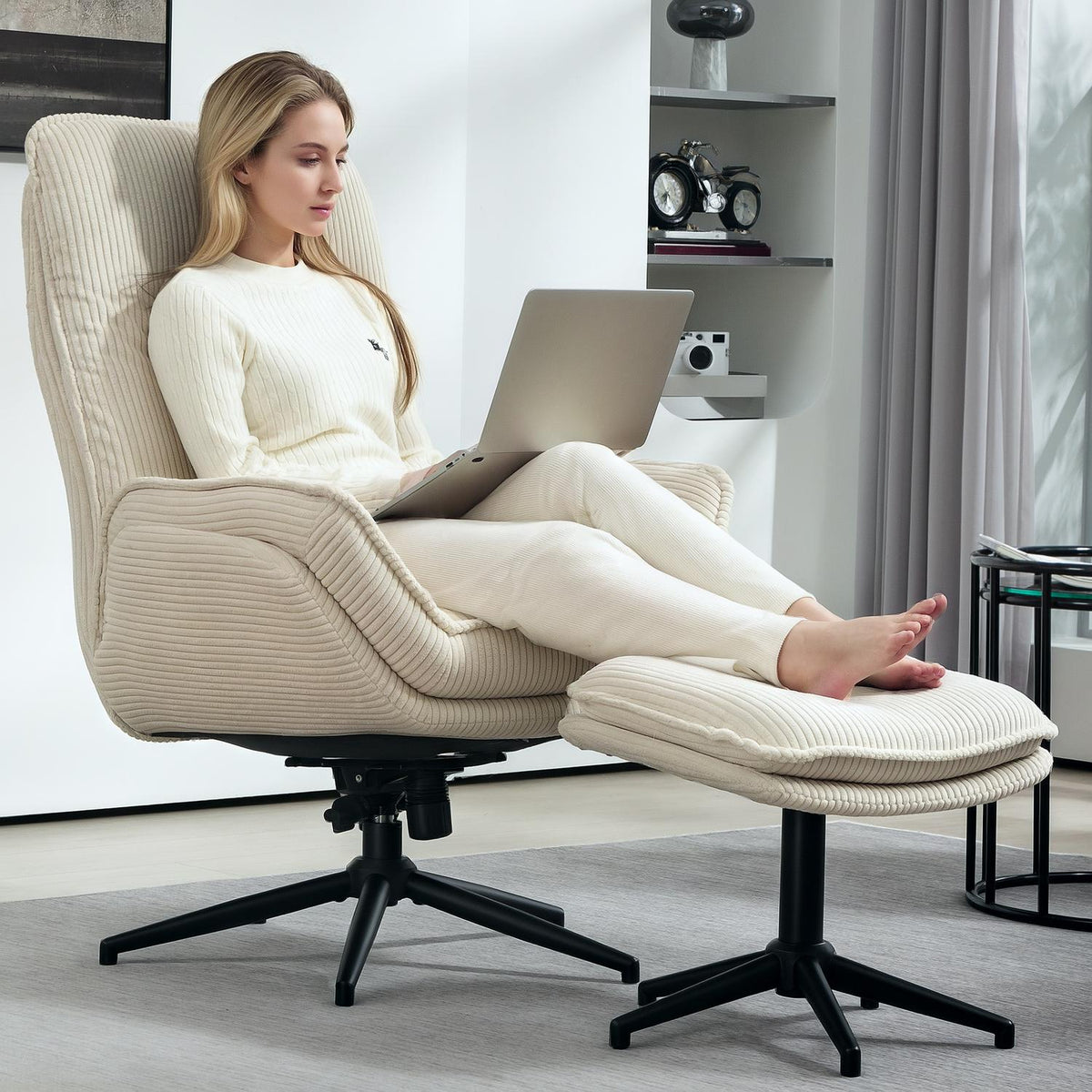 Transat beige pivotant 360° avec tabouret