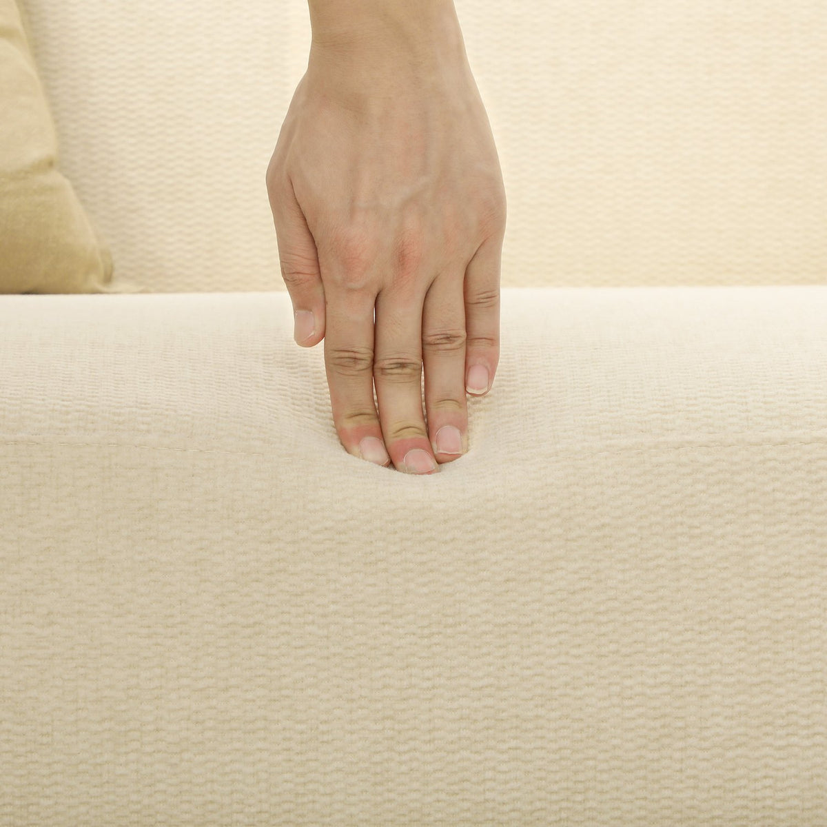 Petit canapé en velours, pieds en bois, crème, 2 places pour salon