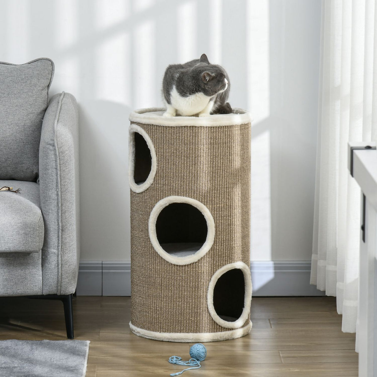 Cat Scratching Tower, 3 Ebenen, Sisal und Plüsch, 70 cm