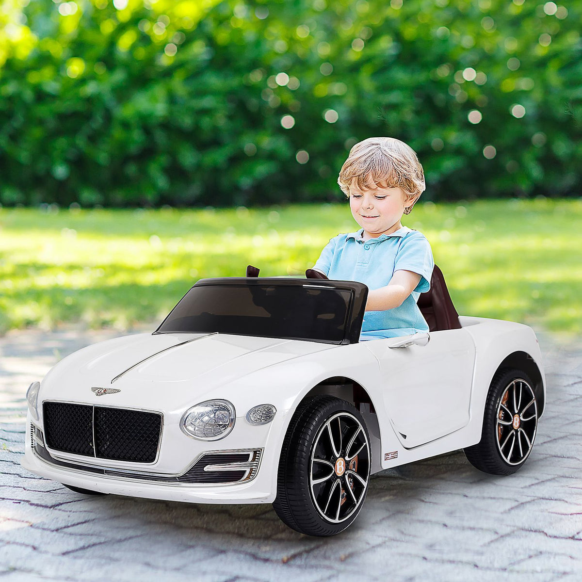 Voiture électrique pour enfant avec télécommande - 2 moteurs, blanc, 108cm