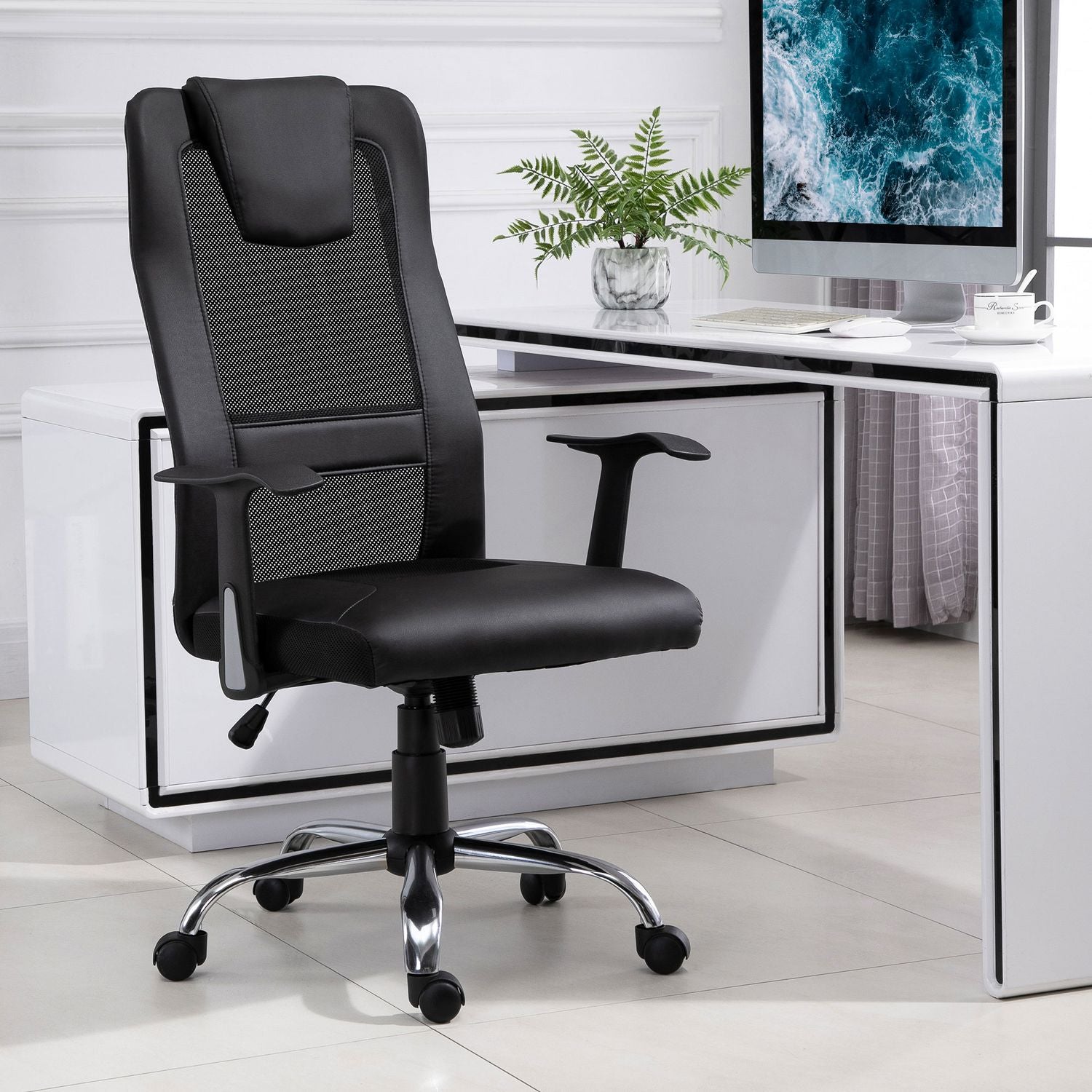 Ergonomisk kontorsstol i svart PU-läder, justerbar i höjdled