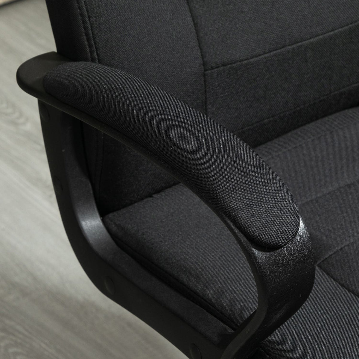 Ergonomischer schwarzer Bürostuhl mit Kopfstütze, höhenverstellbar