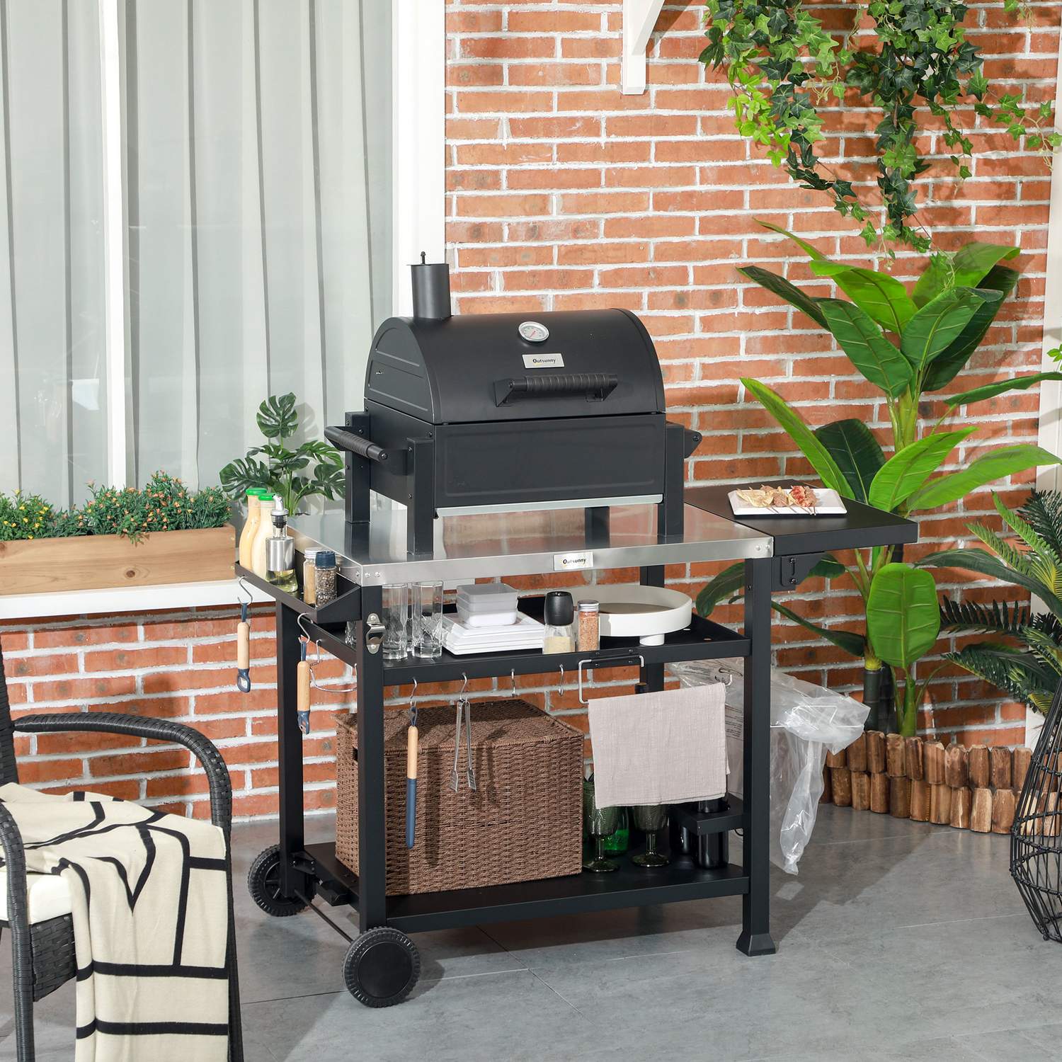 Grillvagn med hopfällbart sidobord och hjul