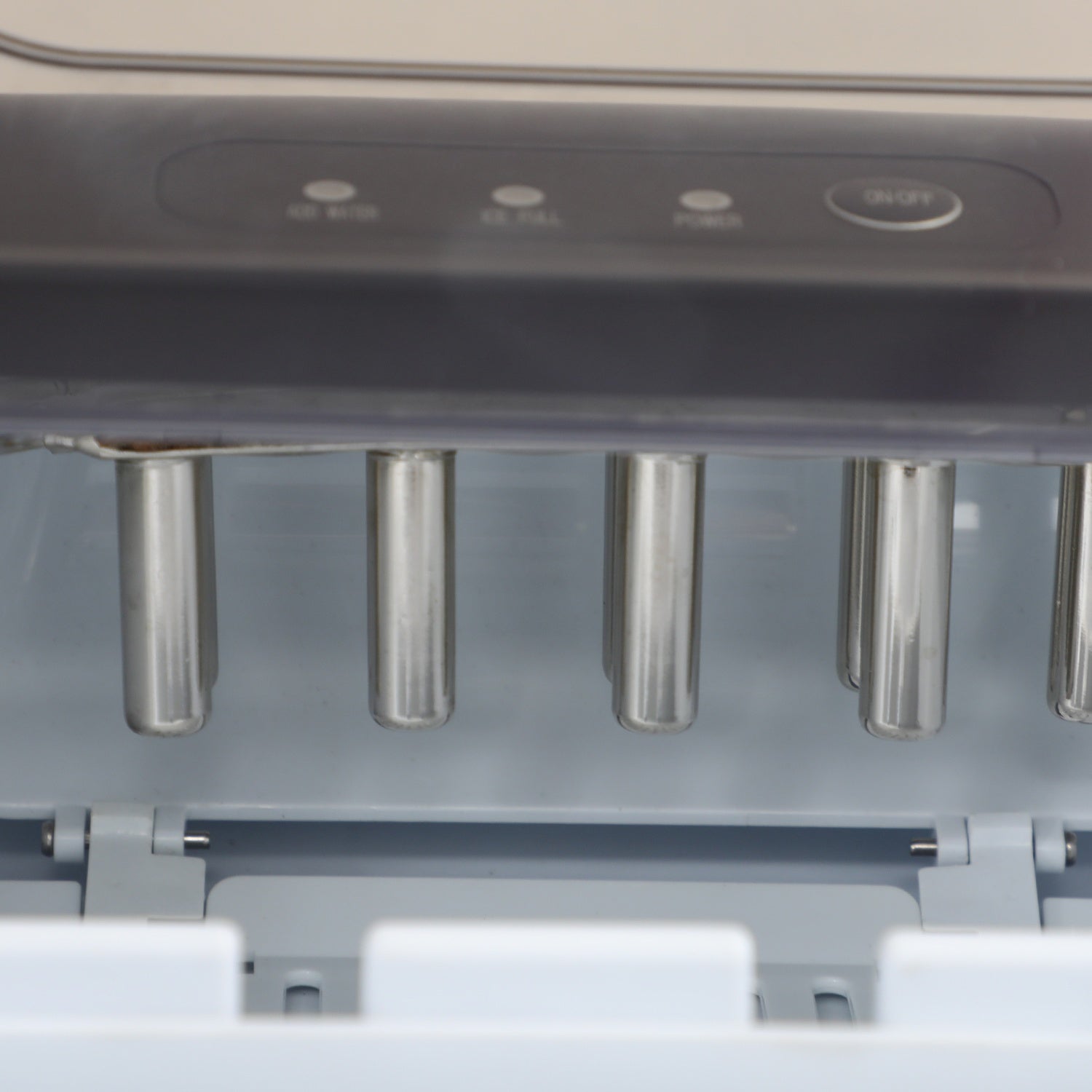 Ice Cube Maker, 9 kuber på 6-12 min, 12 kg/dag, svart