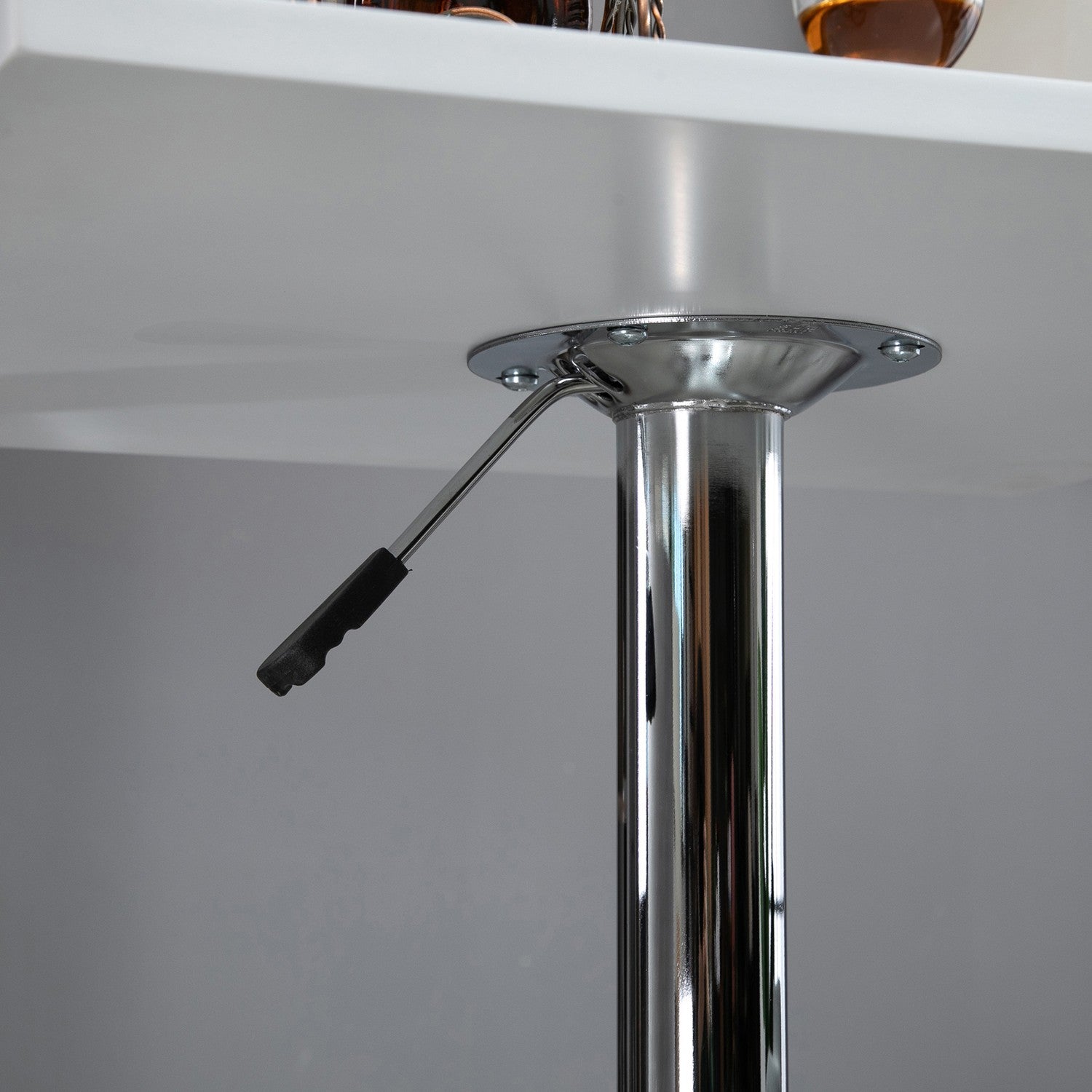 Justerbart Barbord – Fyrkantigt, 69-91 cm, Vit/Silver
