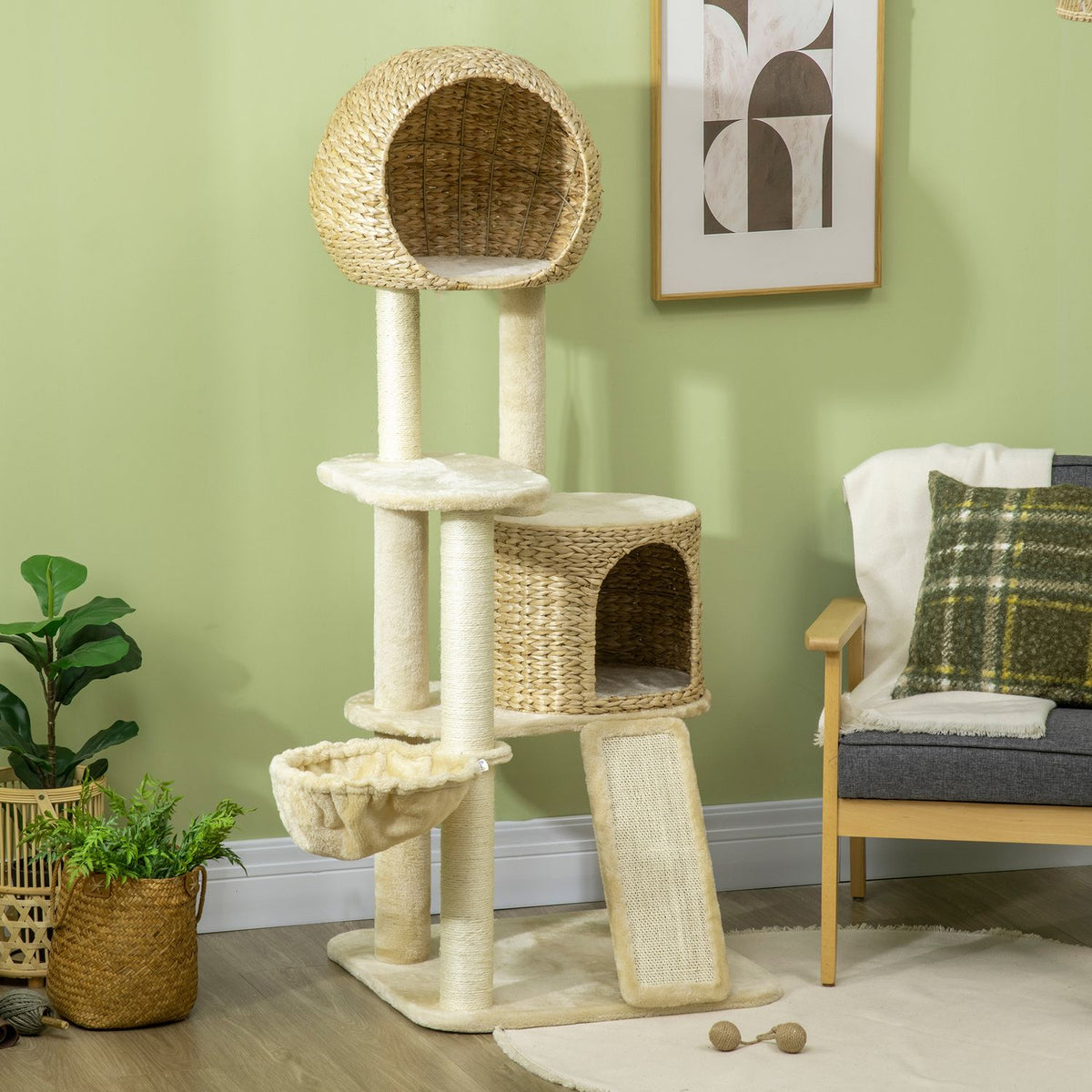 Tiragraffi con casetta in rattan e amaca, beige