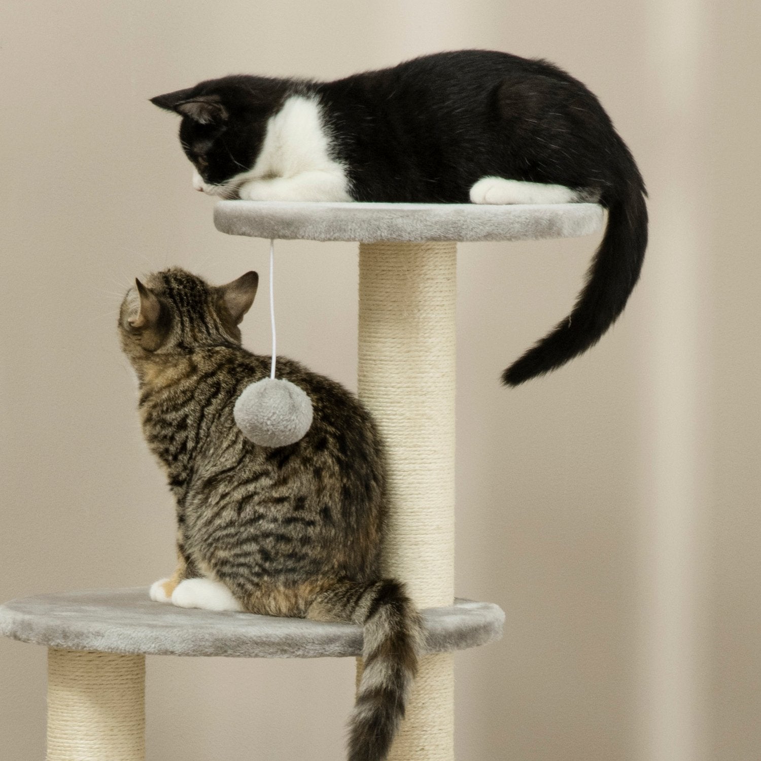 Kattträd med grotta & hängmatta, 115,5 cm jutestolpar, ljusgrå