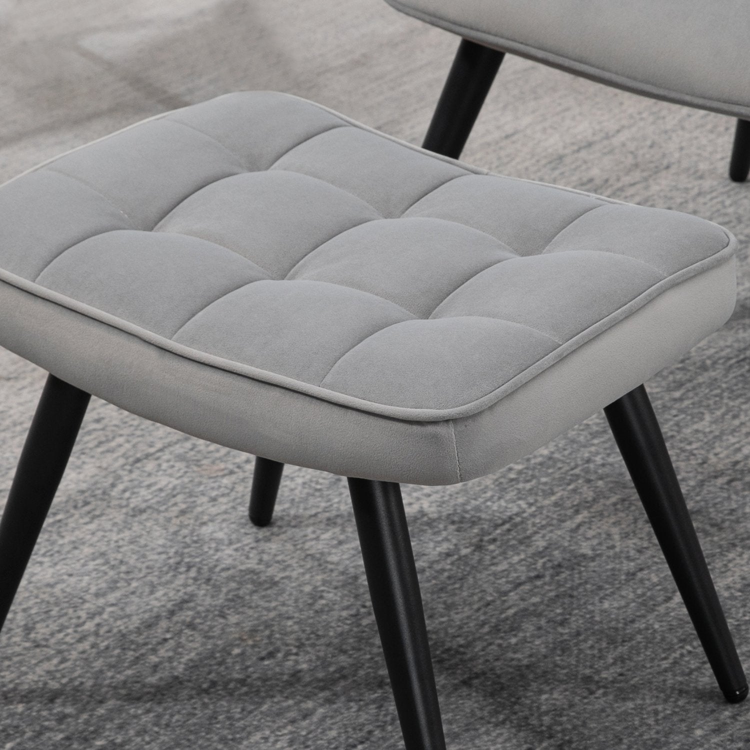 Lounge Wingback stol och pall, sammetslook, ljusgrå