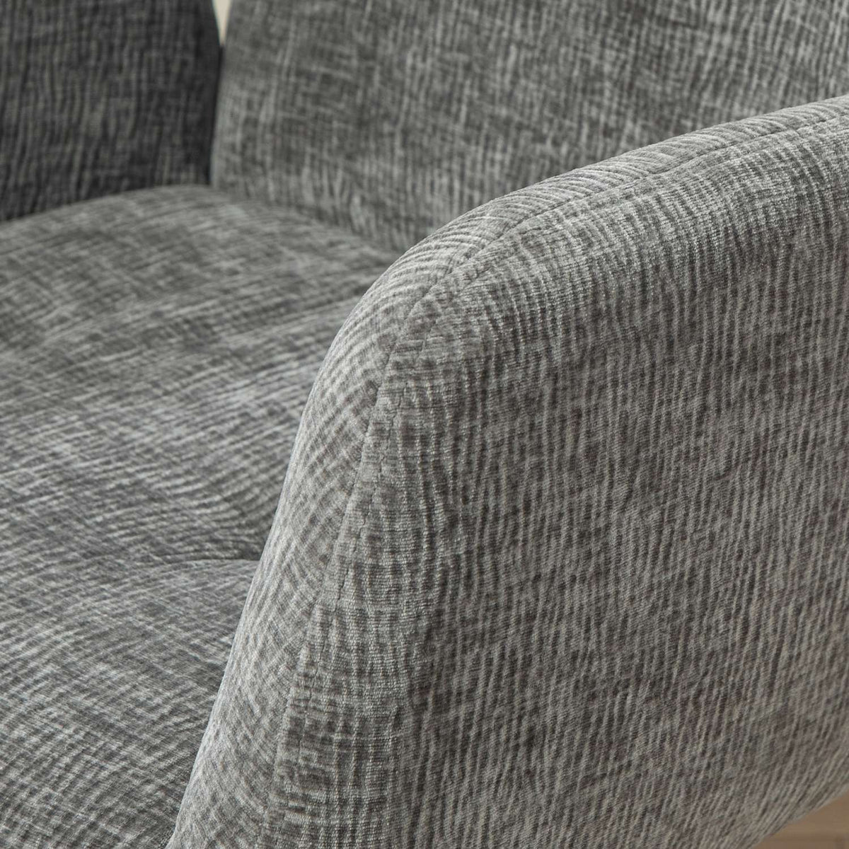 Fauteuil pivotant gris foncé – revêtu moderne, pieds en acier