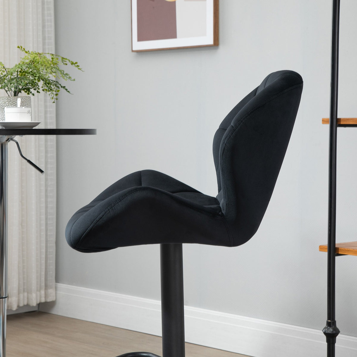 2er-Set schwarze drehbare Barhocker, Samt, verstellbare Höhe