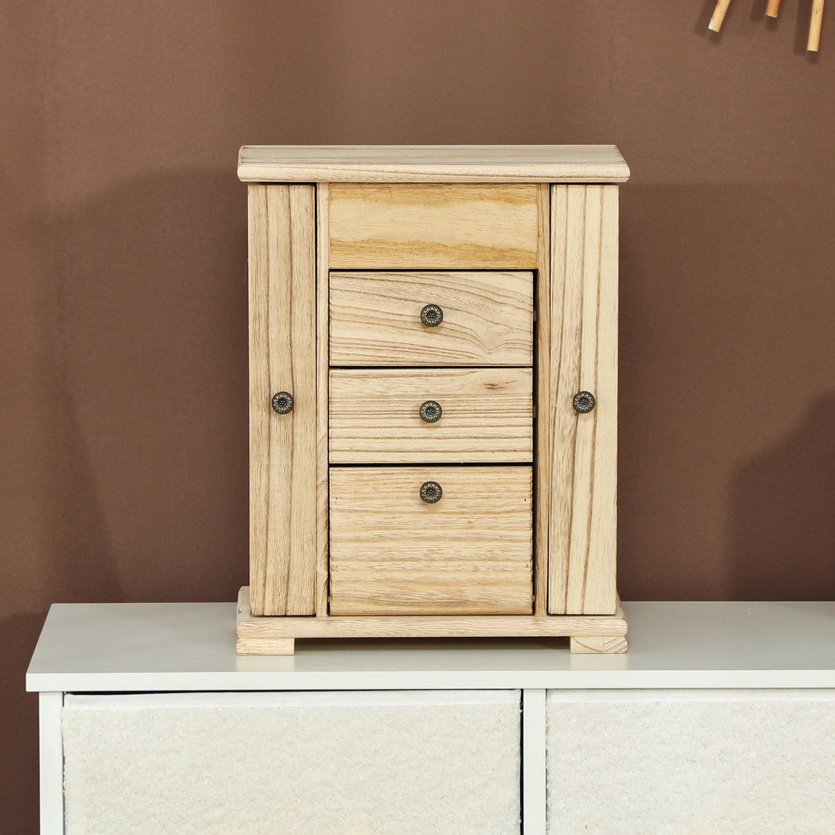 Smyckeskrin med spegel, 4-vånings, brunt Paulownia-trä