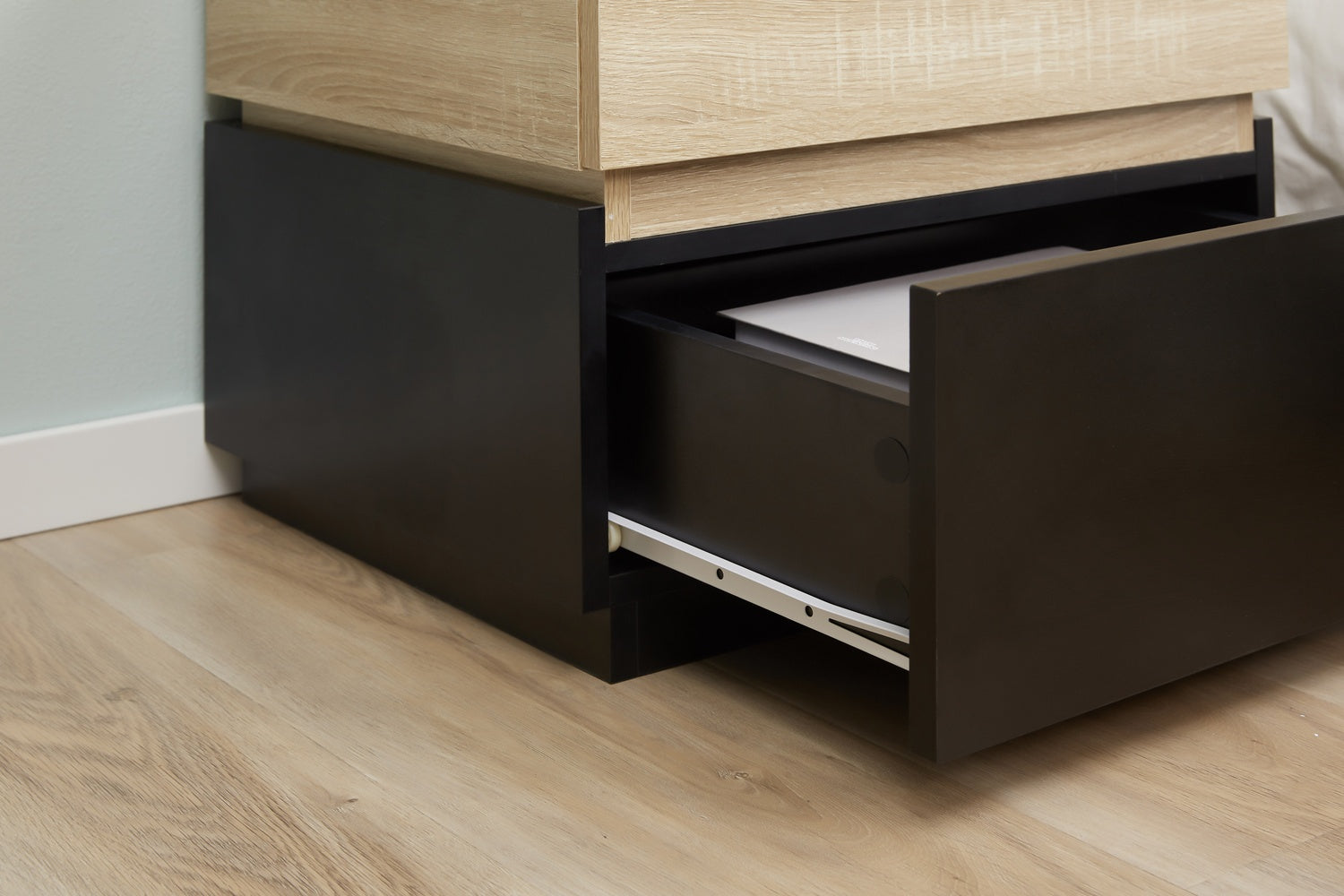 Stapelbart Black & Natural Nattduksbord, 50x40x47,5 cm