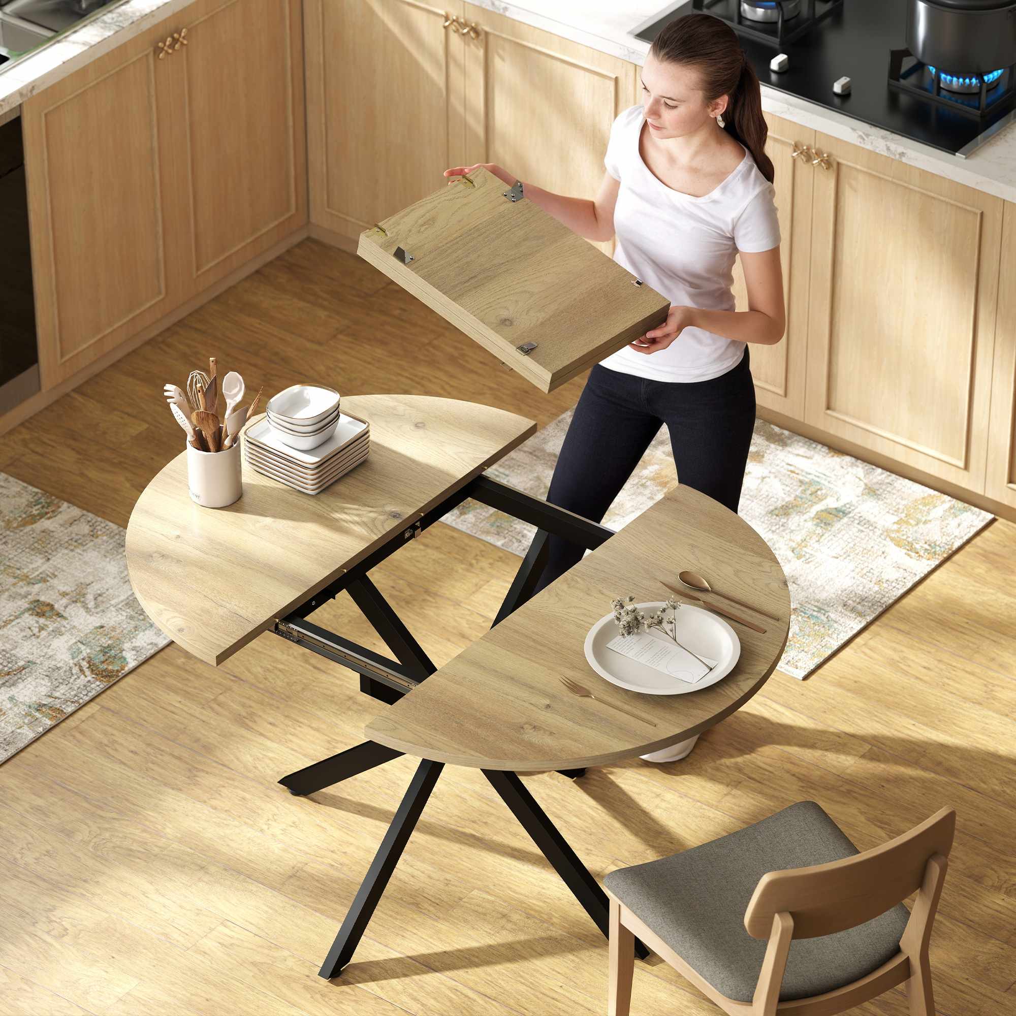 Utdragbart runt matbord för 4-6 personer, 100-135 cm, träfinish