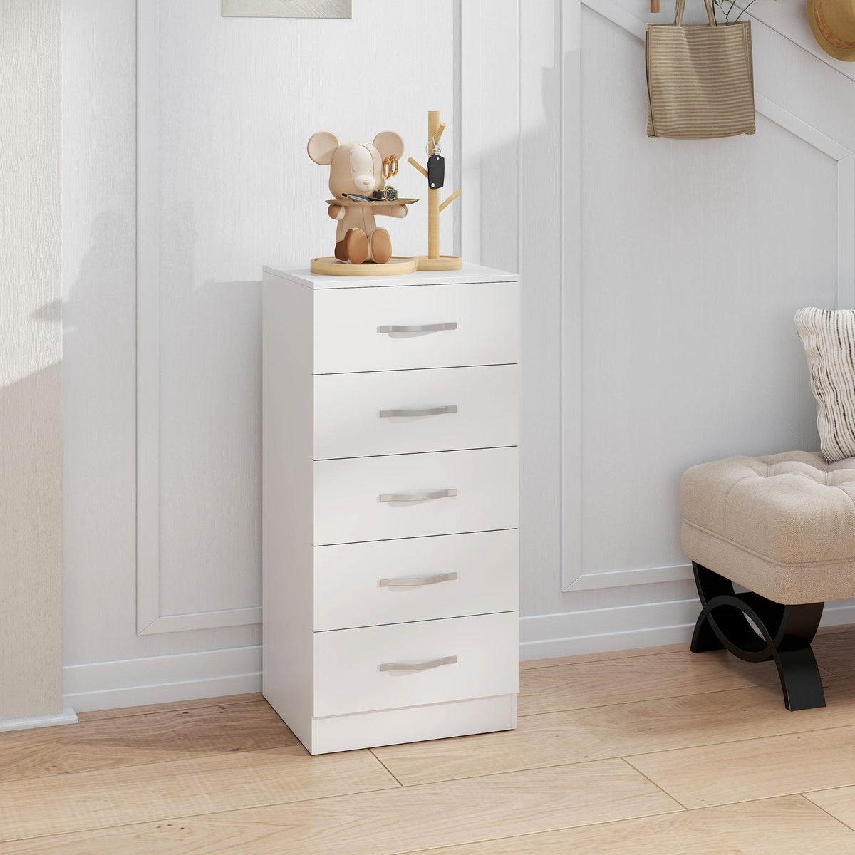 Vit byrå med 5 lådor, spånskiva, platsbesparande design